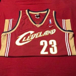 Nike Cleveland Cavaliers LeBron James Jersey